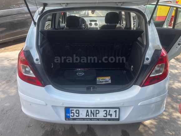 HATASIZ DEĞİŞENSİZ 2013 OPEL CORSA