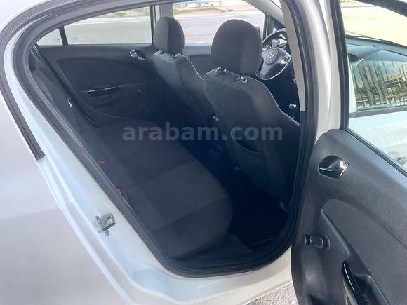 HATASIZ DEĞİŞENSİZ 2013 OPEL CORSA