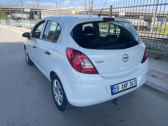 HATASIZ DEĞİŞENSİZ 2013 OPEL CORSA
