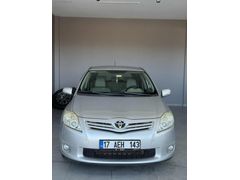 Değişensiz Toyota Auris