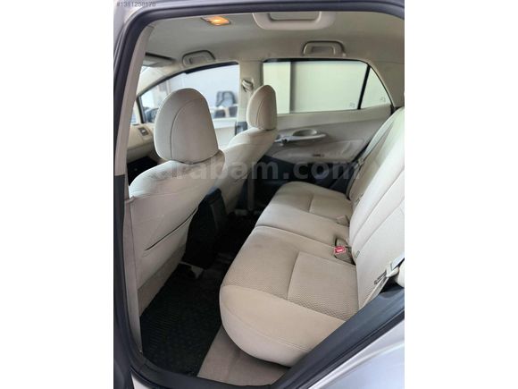 Değişensiz Toyota Auris