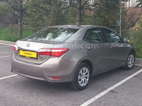 KİRAZOĞLU OTOMOTİV// DEĞİŞENSİZ 2014 MODEL 1.33 TOYOTA COROLLA