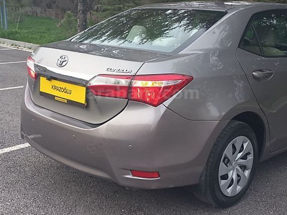 KİRAZOĞLU OTOMOTİV// DEĞİŞENSİZ 2014 MODEL 1.33 TOYOTA COROLLA