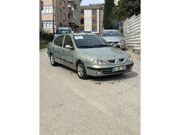Sahibinden Renault Megane 1.6 RTE 2001 Model 