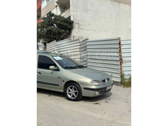 Sahibinden Renault Megane 1.6 RTE 2001 Model 