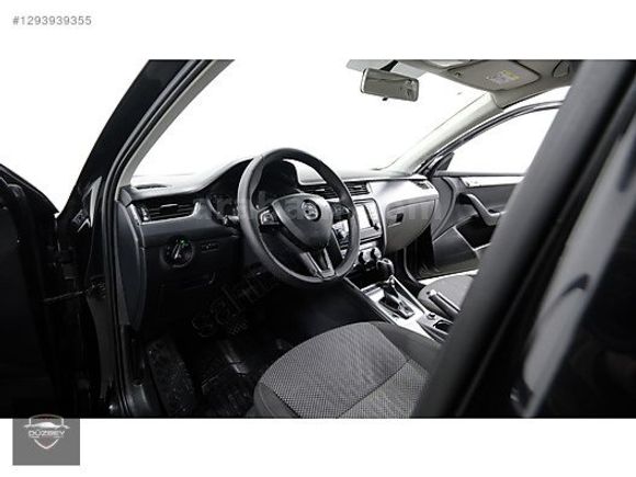 2017/ARKA PARK SENSÖR/ÇELK JANT/BLUETOOTH/HIZ SABİTLME/AUTO HOLD