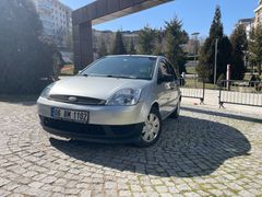 16 yıllık sahibinden bakımlı Fiesta