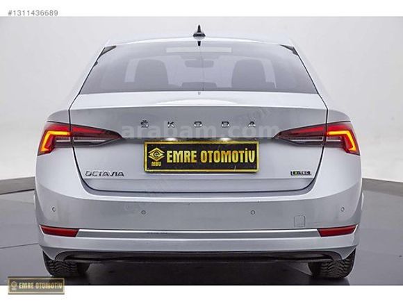 EMRE OTOMOTİV 2021 SKODA OCTAVİA 1.0e-Tech SERVIS BAKIMLI