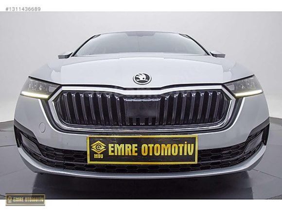 EMRE OTOMOTİV 2021 SKODA OCTAVİA 1.0e-Tech SERVIS BAKIMLI