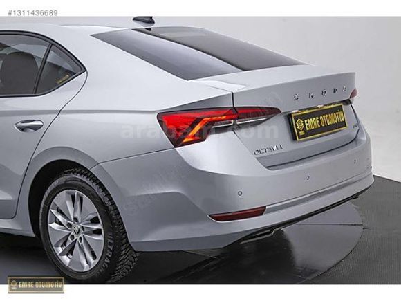 EMRE OTOMOTİV 2021 SKODA OCTAVİA 1.0e-Tech SERVIS BAKIMLI