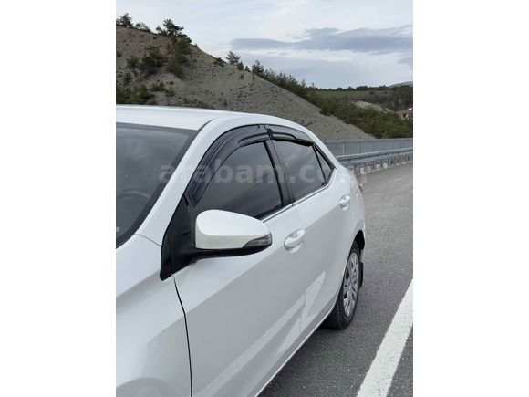 Sahibinden Toyota Corolla 1.6 Advance 2015 Model 