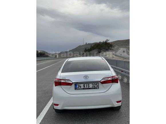 Sahibinden Toyota Corolla 1.6 Advance 2015 Model 