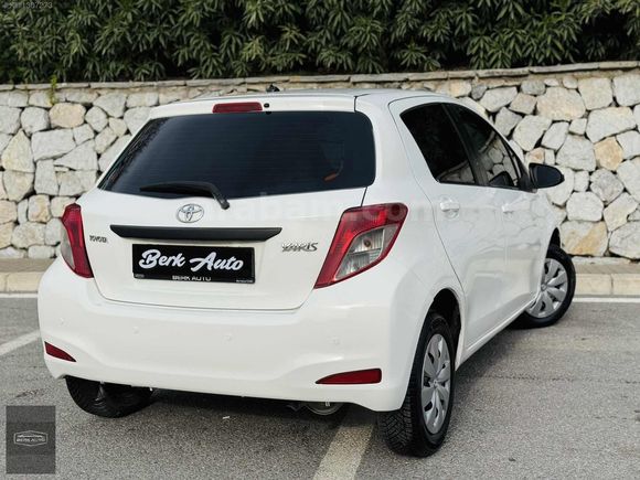 BERK AUTO'DAN-SATILIK-2013 MODEL-TOYOTA YARİS