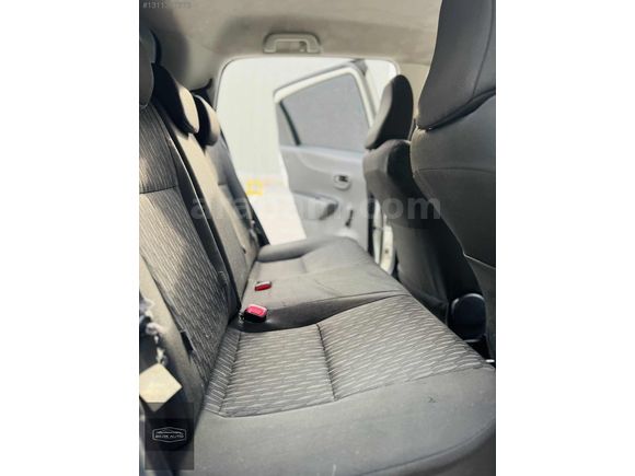 BERK AUTO'DAN-SATILIK-2013 MODEL-TOYOTA YARİS