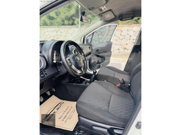 BERK AUTO'DAN-SATILIK-2013 MODEL-TOYOTA YARİS