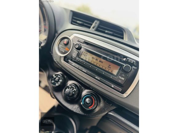 BERK AUTO'DAN-SATILIK-2013 MODEL-TOYOTA YARİS