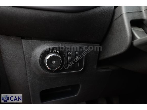 Can'dan 155 bin km Lpg'li Kırmızı Opel Corsa Essentia.