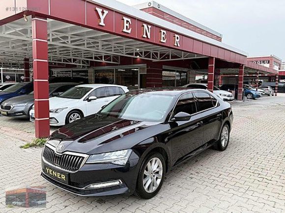 İLK EL 2023 1.5 TSİ SUPERB PREMIUM TRAMERSİZ SERVİS BAKIMLI