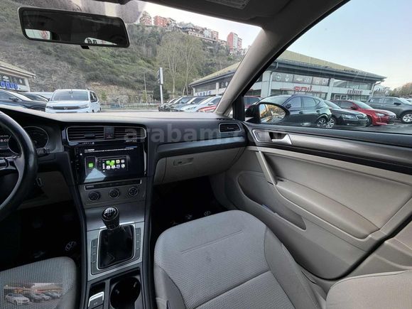 2013 VW GOLF 7,5 GÖRÜNÜM 1.6 TDİ MİDLİNE PLUS