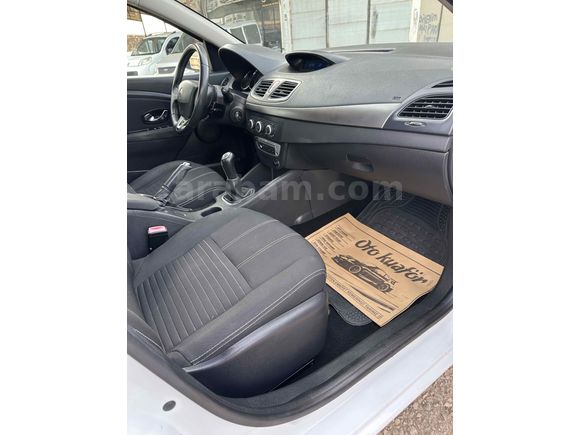 Galeriden Renault Fluence 1.5 dCi Touch 2015 Model Şanlıurfa