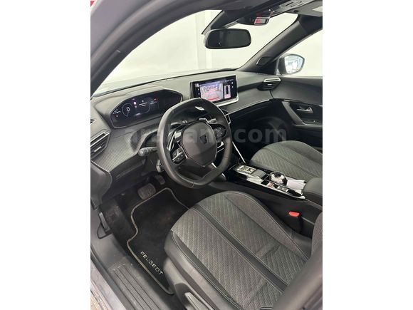 Sahibinden Peugeot 2008 1.2 PureTech Allure 2024 Model 