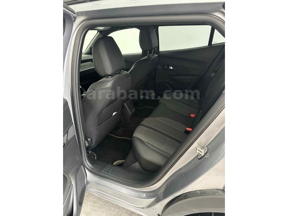 Sahibinden Peugeot 2008 1.2 PureTech Allure 2024 Model 