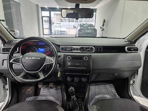 HATASIZ 2023 DACİA DUSTER 4x4 1.3 TCe ESSENTİAL