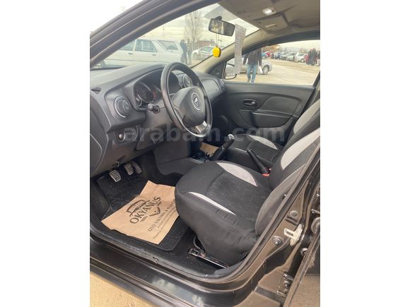 ACİL HATASIZ  BOYASIZ 195 BİN KM DE Dacia Sandero 1.5 dCi Stepway 2014 Model Ankara