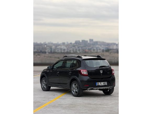ACİL HATASIZ  BOYASIZ 195 BİN KM DE Dacia Sandero 1.5 dCi Stepway 2014 Model Ankara