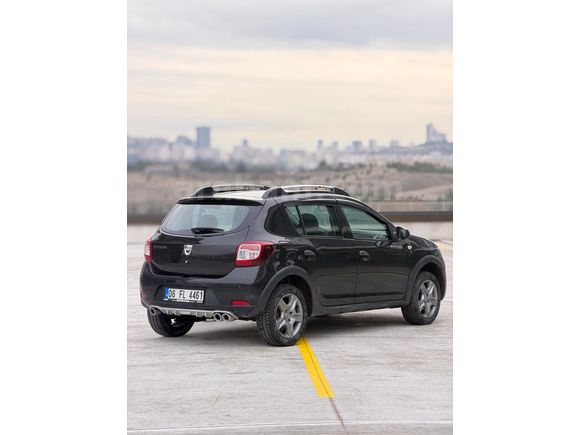 ACİL HATASIZ  BOYASIZ 195 BİN KM DE Dacia Sandero 1.5 dCi Stepway 2014 Model Ankara
