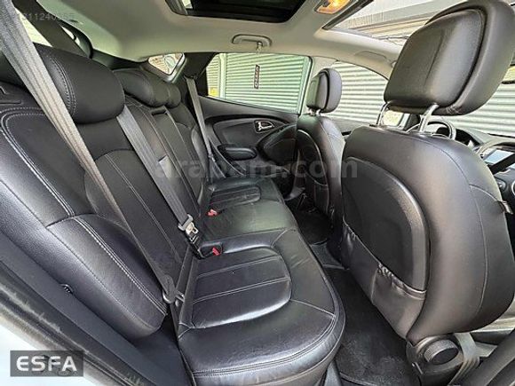 ESFA AUTO'DAN 2011 HYUNDAİ İX35 143.000 KM'DE
