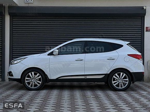 ESFA AUTO'DAN 2011 HYUNDAİ İX35 143.000 KM'DE