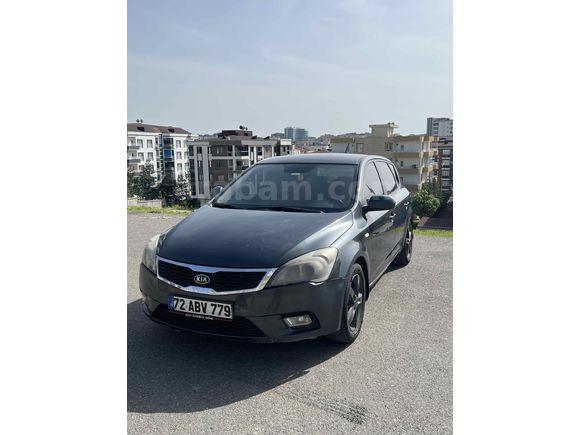 Sahibinden Kia Ceed 1.6 CRDi Concept 2012 Model 