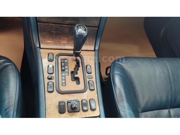 Galeriden Mercedes - Benz E 200 Kompressor Avantgarde 1999 Model Denizli