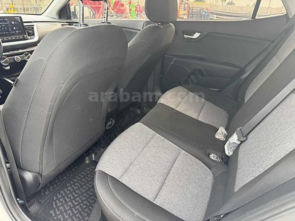 SIFIR KOKUSU ÜZERİNDE STONİC