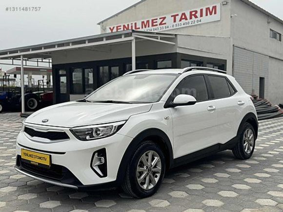 SIFIR KOKUSU ÜZERİNDE STONİC
