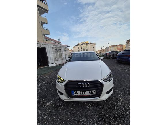 Galeriden Audi A3 Sedan 1.6 TDI Ambition 2016 Model İstanbul