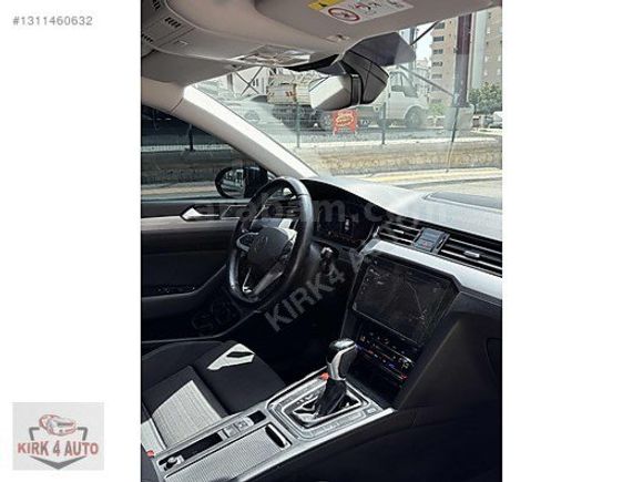 2021 ÇIKIŞLI PASSAT 1.6 TDI ELEGANCE DONANIM