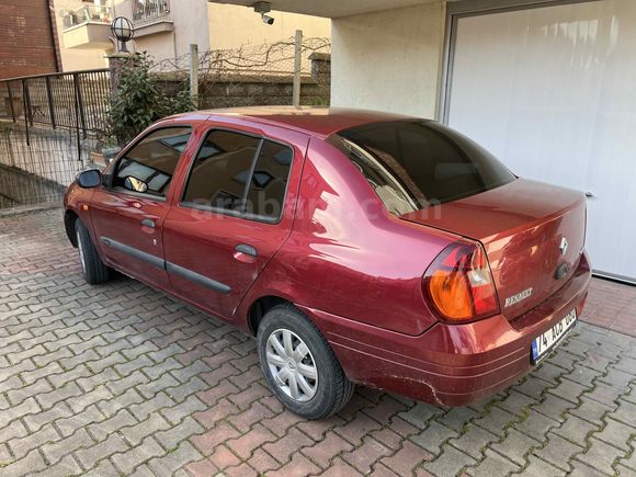 Sahibinden Renault Clio 1.4 RNA 2000 Model 