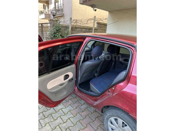 Sahibinden Renault Clio 1.4 RNA 2000 Model 