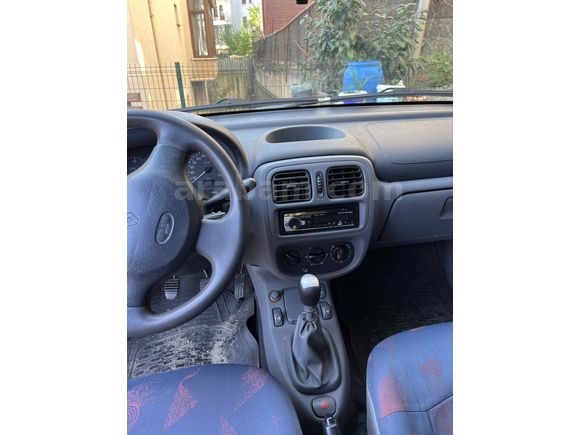 Sahibinden Renault Clio 1.4 RNA 2000 Model 