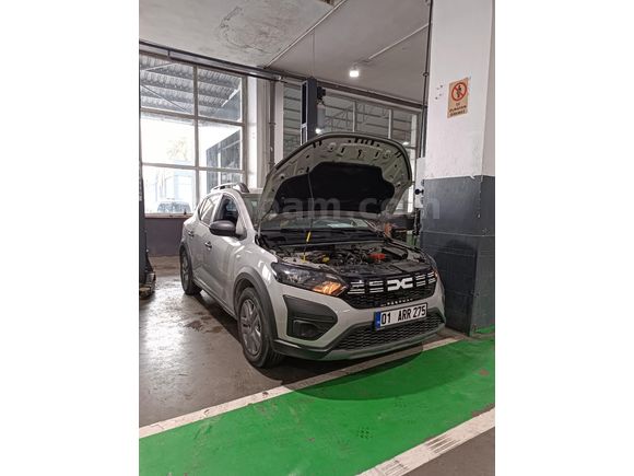 Sahibinden Dacia Sandero Stepway 1.0 Eco-G Essential 2023 Model