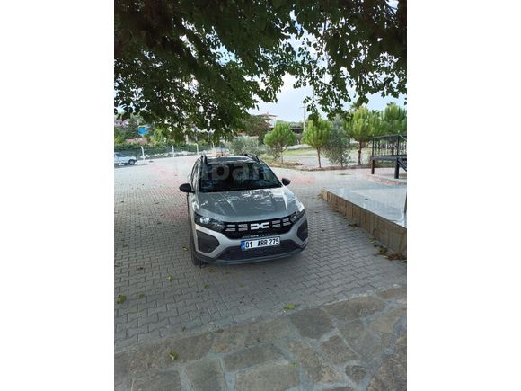 Sahibinden Dacia Sandero Stepway 1.0 Eco-G Essential 2023 Model