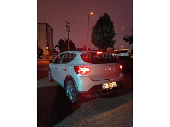 Sahibinden Dacia Sandero Stepway 1.0 Eco-G Essential 2023 Model