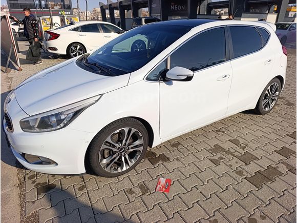 Sahibinden Kia Ceed 1.6 CRDi Premium 2013 Model