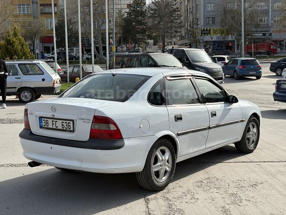 Sahibinden Opel Vectra 2.0 GLS 1998 Model 