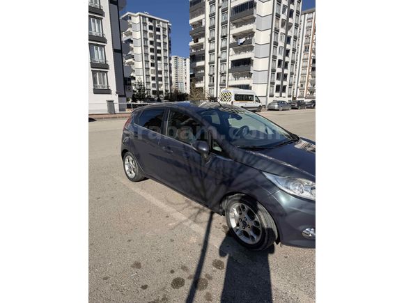 Sahibinden Ford Fiesta 1.4 TDCi Titanium 2012 Model 