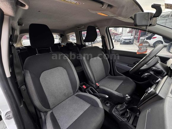 2022 1.5 BLUE DCI HATASIZ AYARINDA 4x4