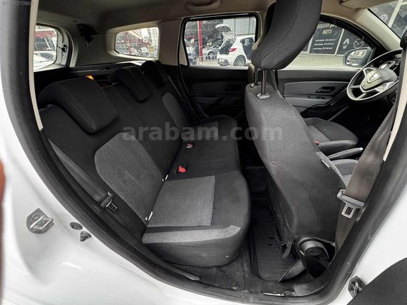 2022 1.5 BLUE DCI HATASIZ AYARINDA 4x4