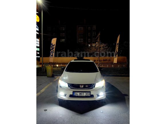 Sahibinden  Civic 1.6i VTEC Eco Elegance 2013 Model İstanbul
